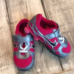 Nike Shox- girls toddler size 8